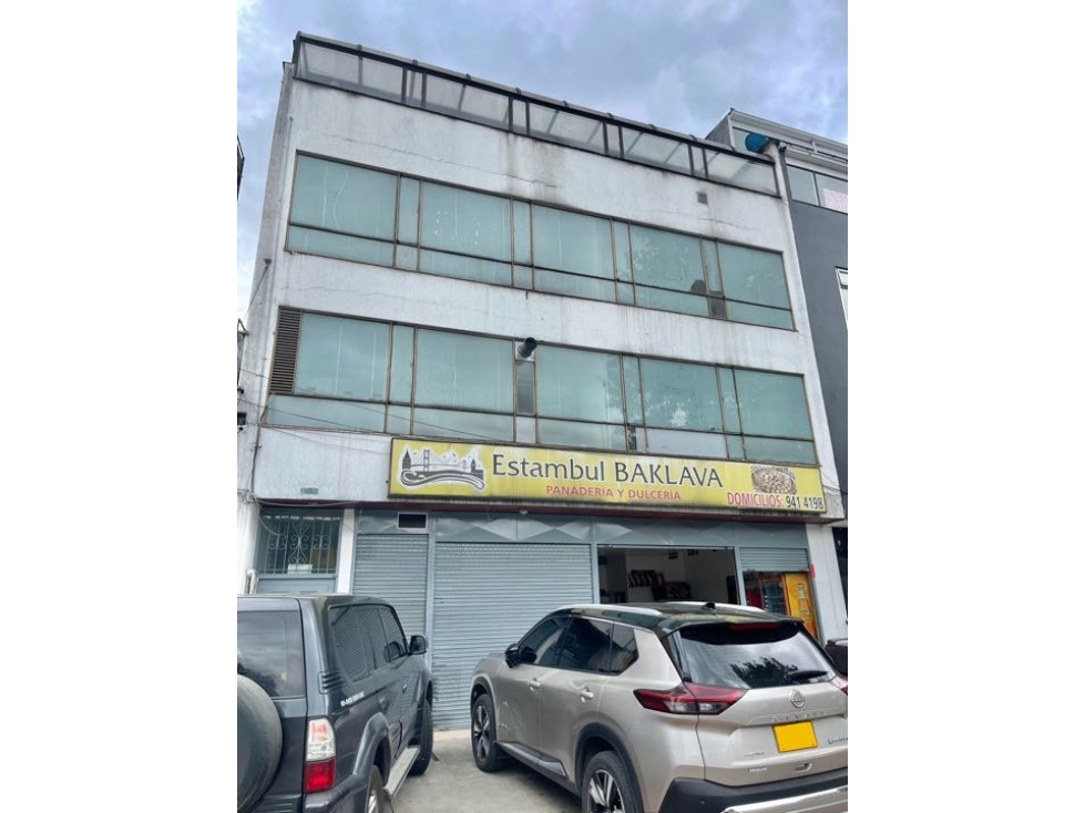 Se vende edificio en Prado Veraniego, Bogotá