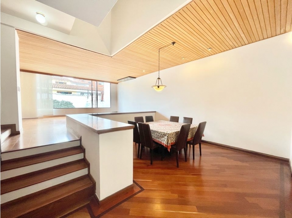 Se vende hermosa casa en Santa Bárbara, Bogota