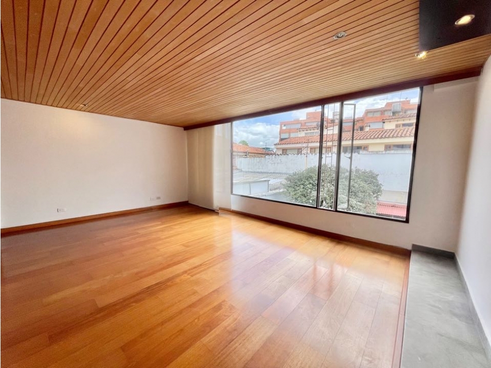 Se vende hermosa casa en Santa Bárbara, Bogota — foto 4