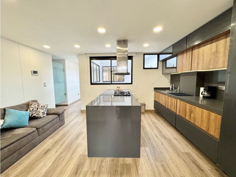 Se arrienda apartaestudio amoblado en El Batán — foto 2