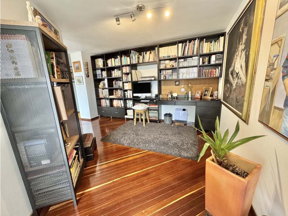 Se vende apartamento remodelado en Chapinero Alto — foto 3