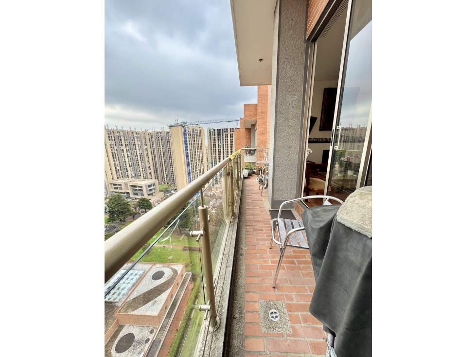 Se vende apartamento en Colina Gratamira — foto 4
