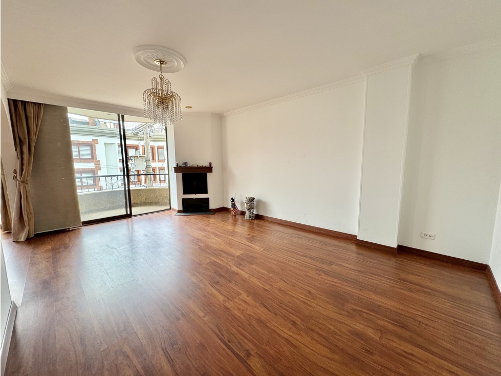 SE VENDE APARTAMENTO EN EL BATÁN