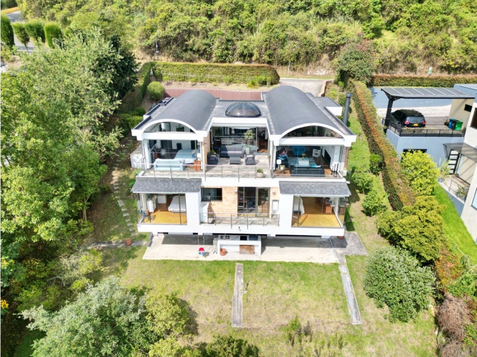 CASA CON VISTA DE LUJO EN APOSENTOS