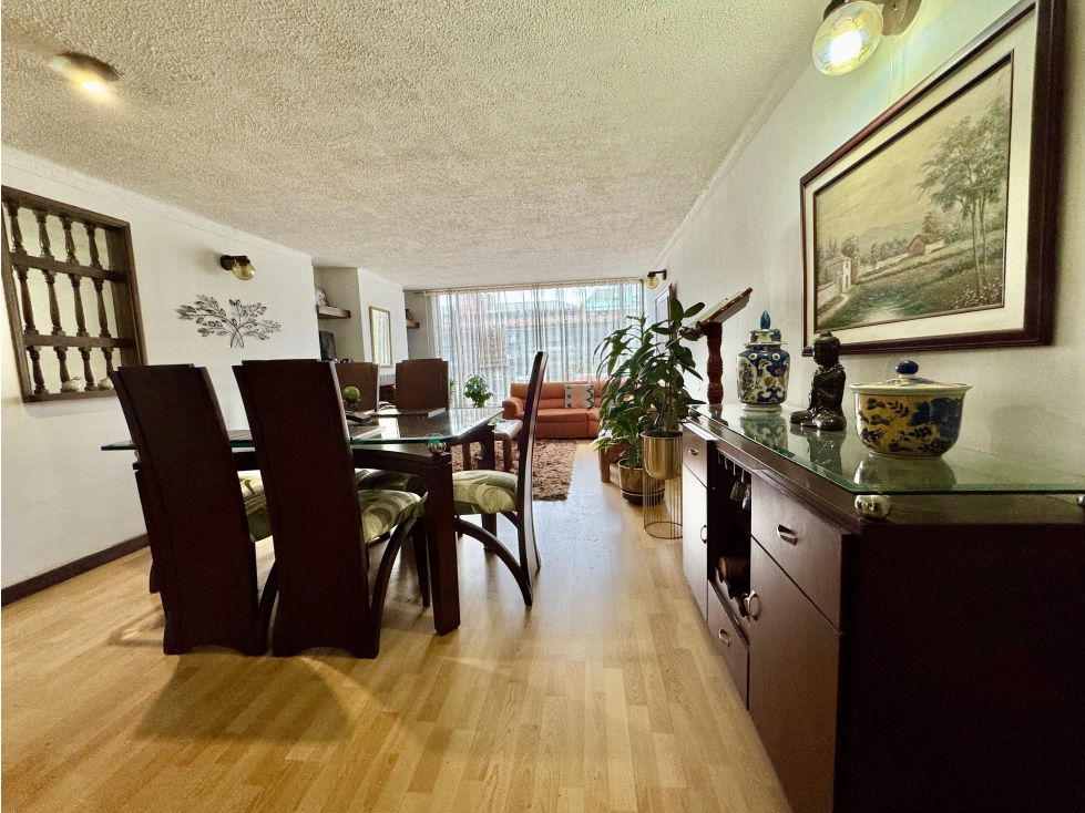 Iluminado apartamento en Santa barbara para remodelar — foto 4