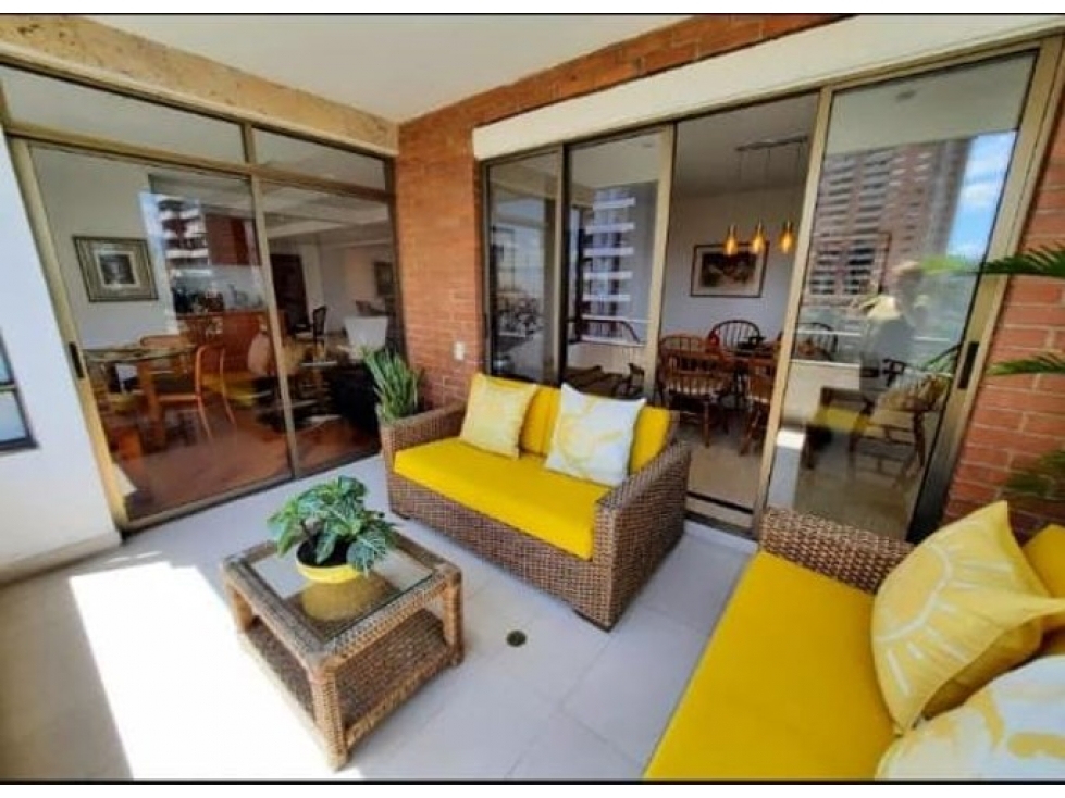 APARTAMENTO EN EL POBLADO