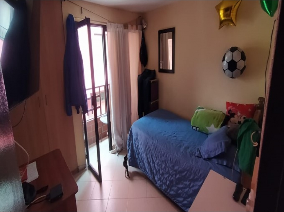 Casa en venta en La Estrella — foto 3