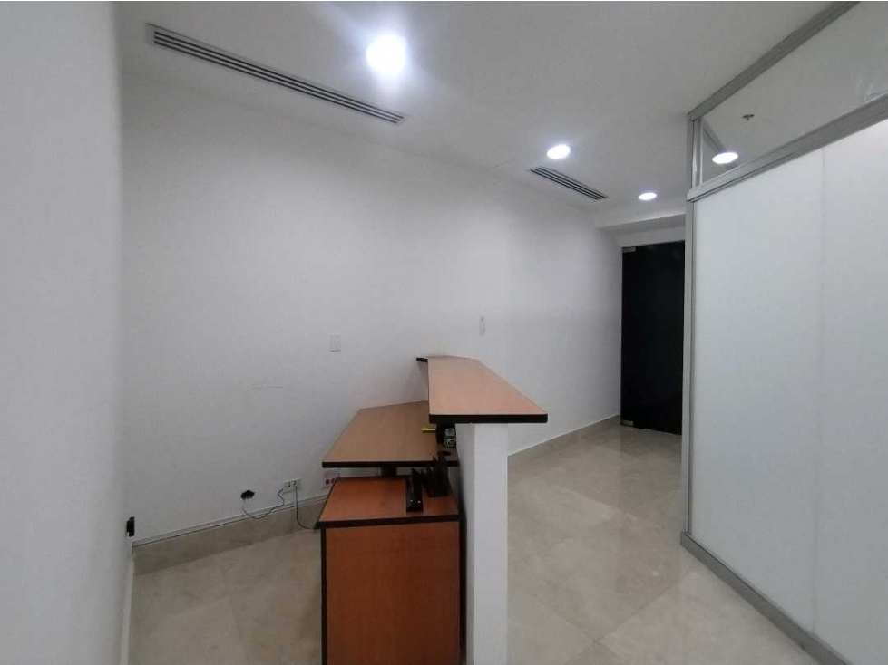 Alquiler Oficina Calle 50 F&F Tower (Tornillo) Mtto Incluido CPSD — foto 6