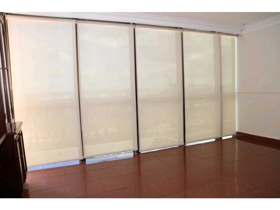 ALQUILER OFICINA TERMINADA 200M2 BELLA VISTA TORRE BAC CP - 4