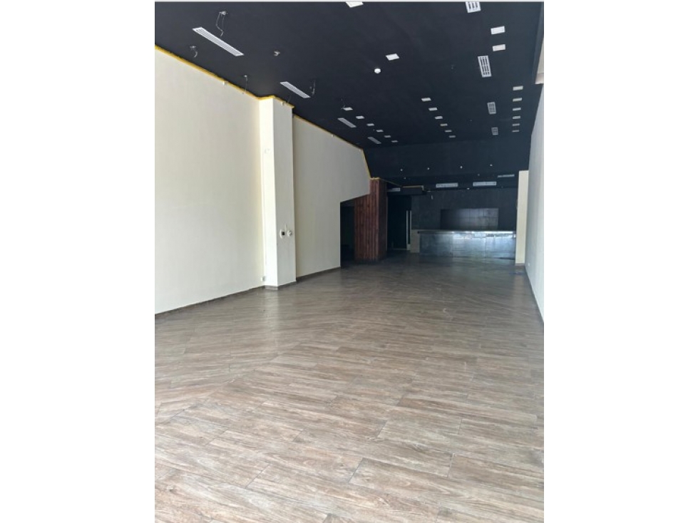 ALQUILER LOCAL COMERCIAL PLANTA BAJA COSTA DEL ESTE CP