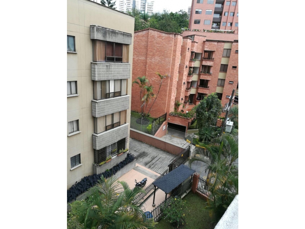 Se vende apartamento en El Poblado Sector Campestre — foto 3