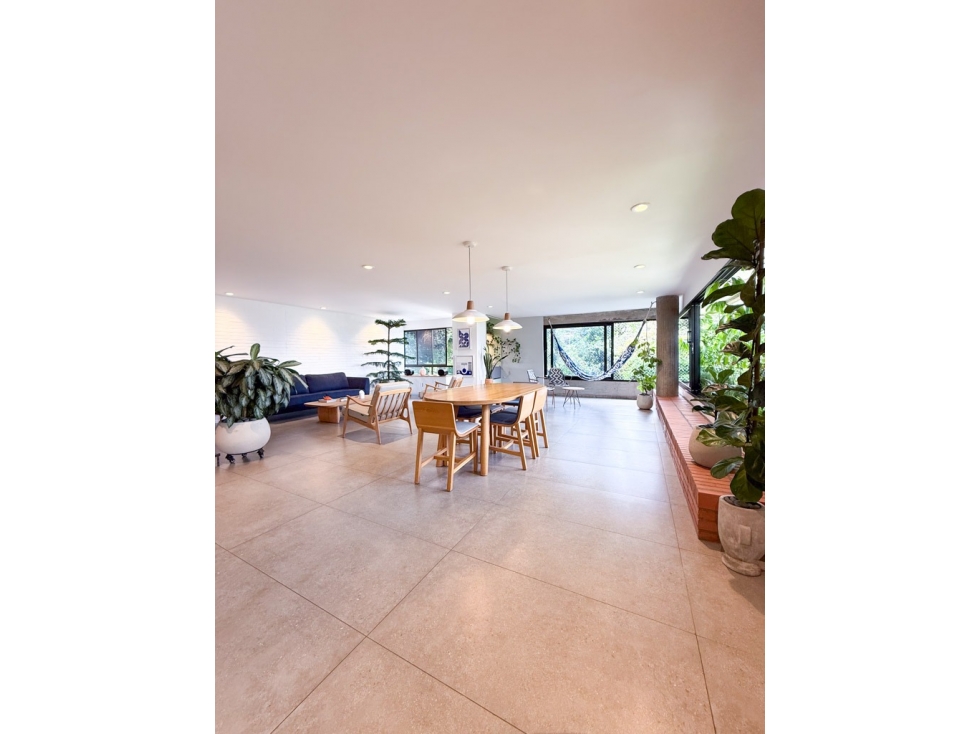 VENTA DE APARTAMENTO EN EL POBLADO SECTOR EL TESORO — foto 2