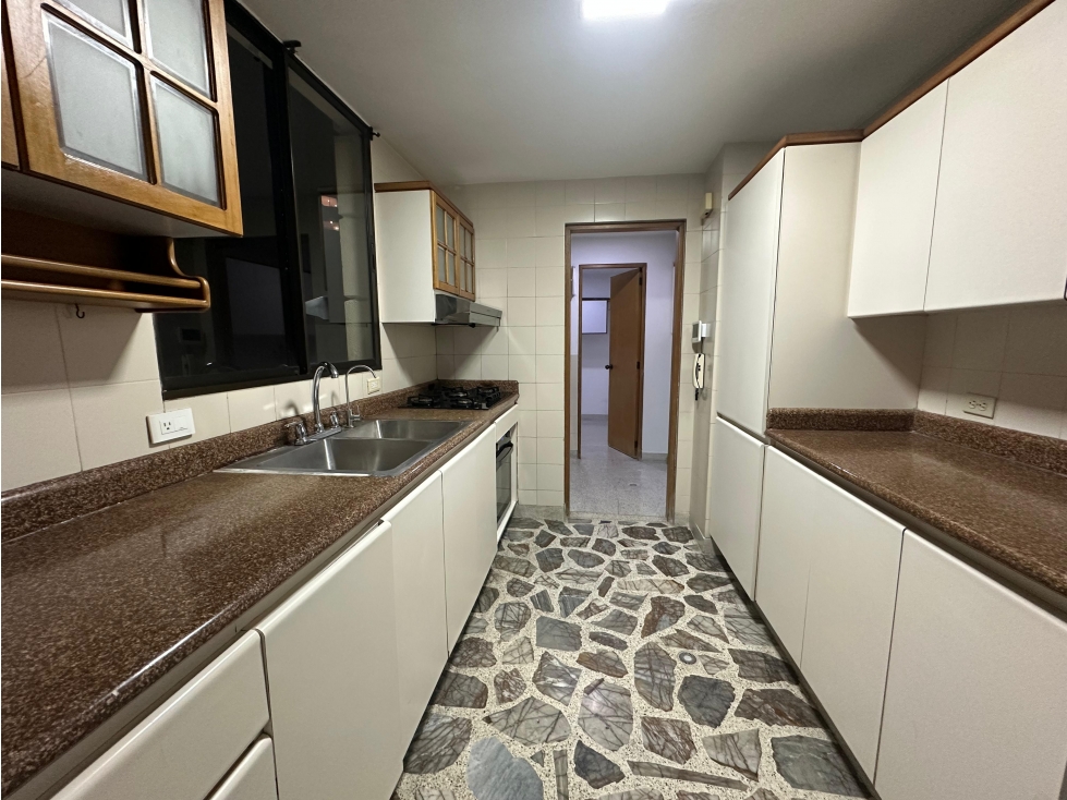 Se vende apartamento en El Poblado Sector Campestre — foto 5