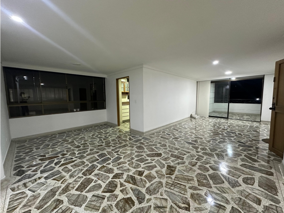 Se vende apartamento en El Poblado Sector Campestre — foto 2