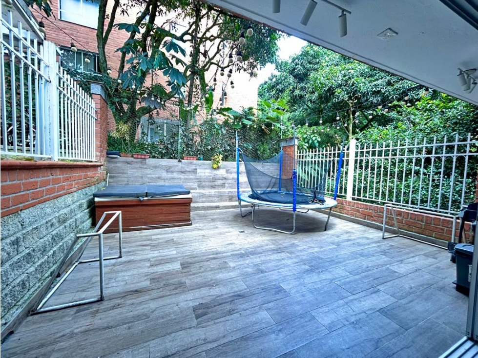Casa en Castropol, con terraza