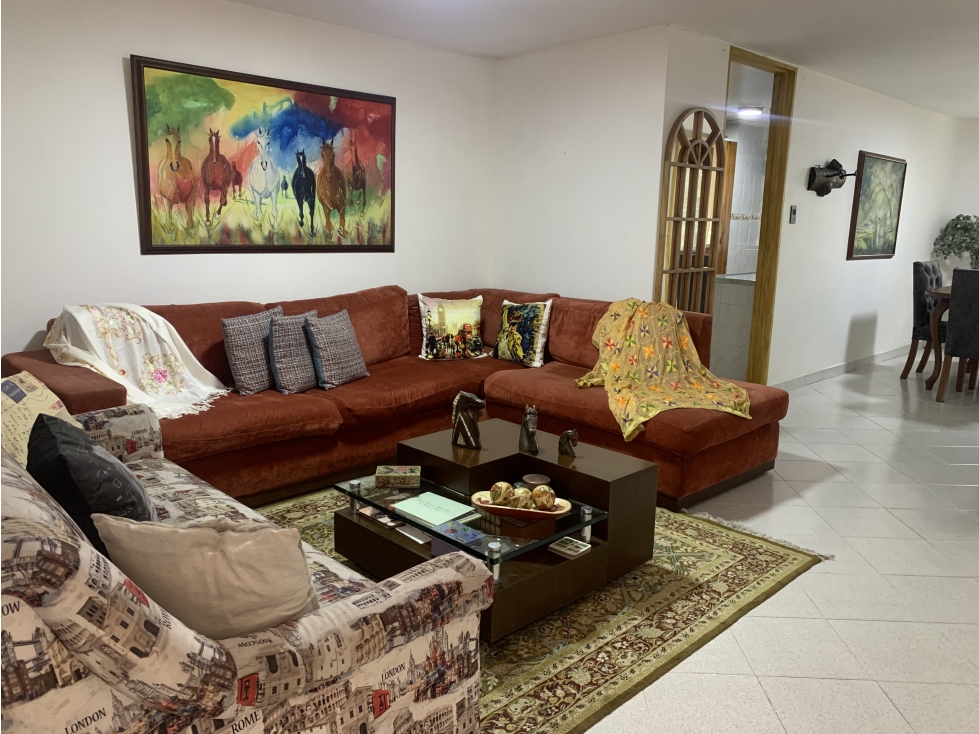 Apartamento en zona de fácil acceso sector Alameda