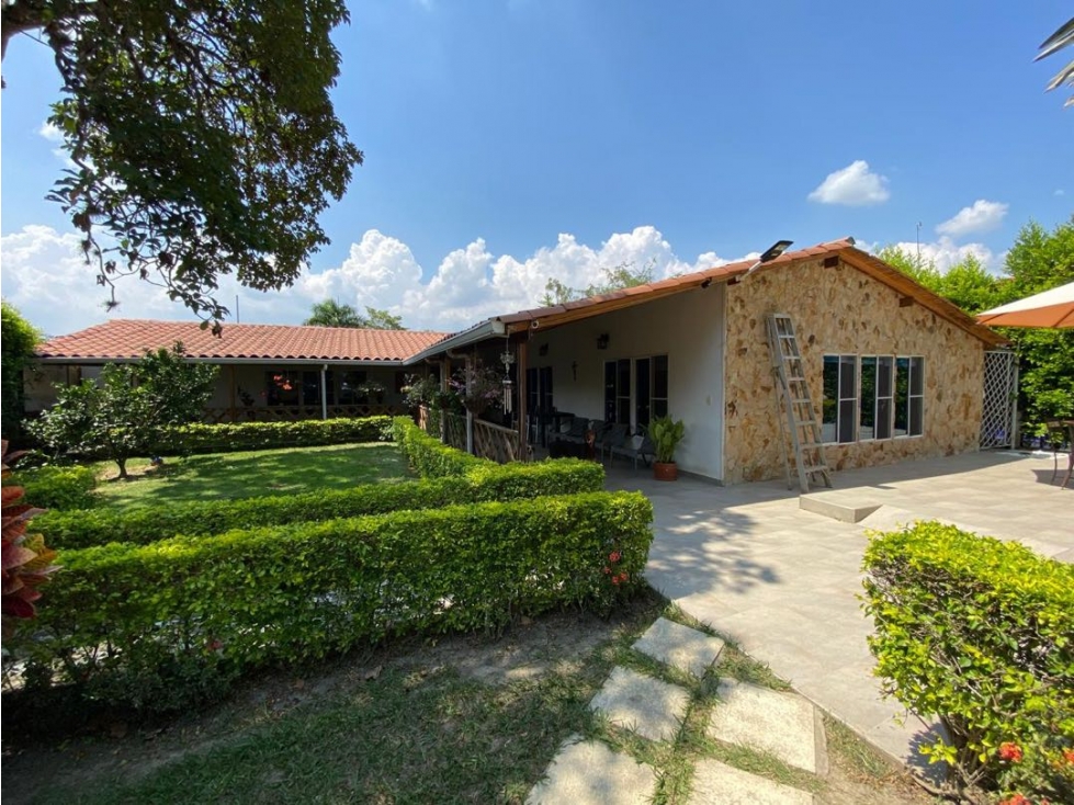 VENTA DE CASA CAMPESTRE EN ROZO CON UBICACIÓN ESTRATÉGICA AC
