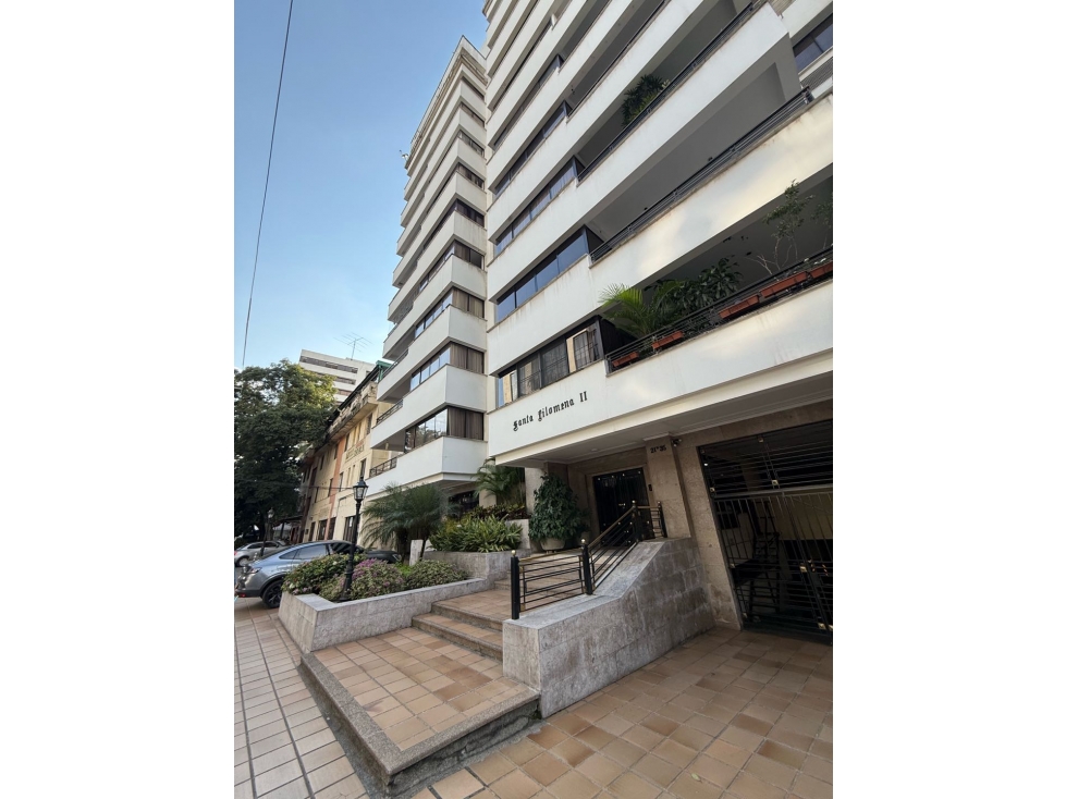 VENTA DE APARTAMENTO EN EDFICIO EN VERSALLES VISTA PANORAMICA AC