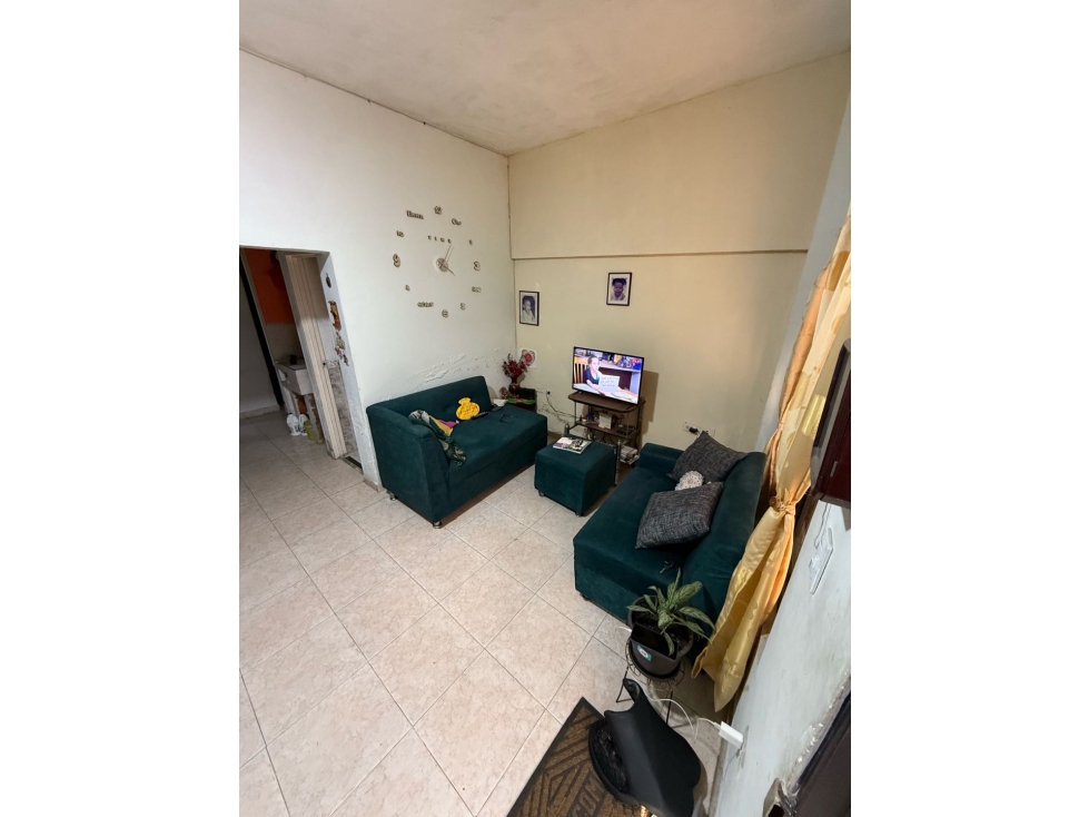 VENTA DE CASA DE 3 PISOS EN BARRIO COMPARTIR AC — foto 3