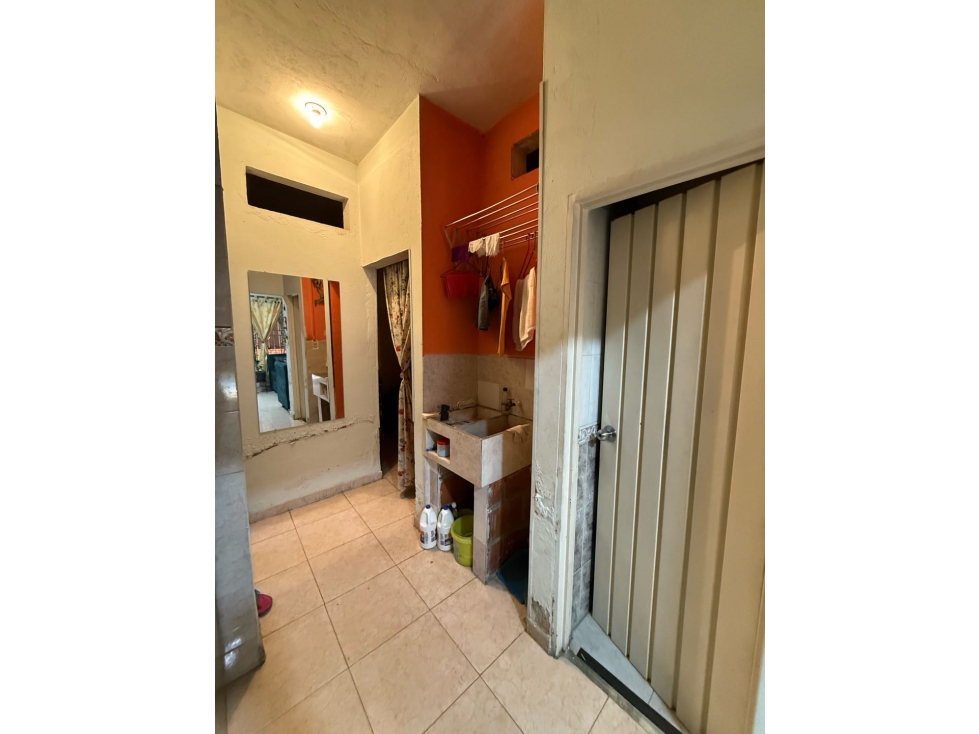 VENTA DE CASA DE 3 PISOS EN BARRIO COMPARTIR AC — foto 6