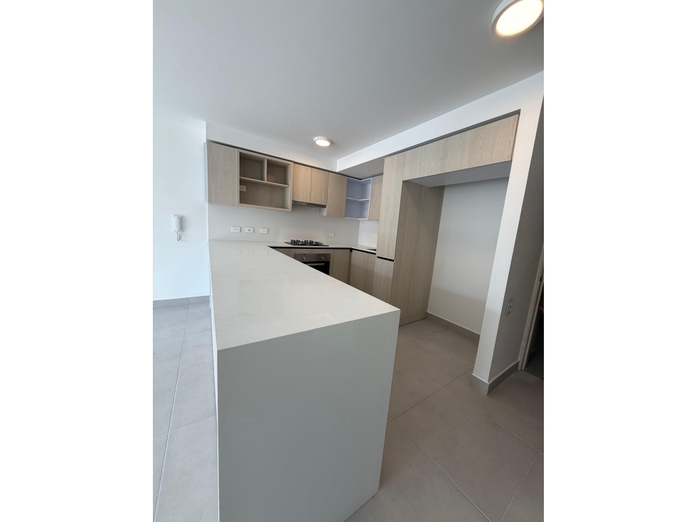 VENTA DE APARTAMENTO PISO 4 EN VALLE DEL LILI AC