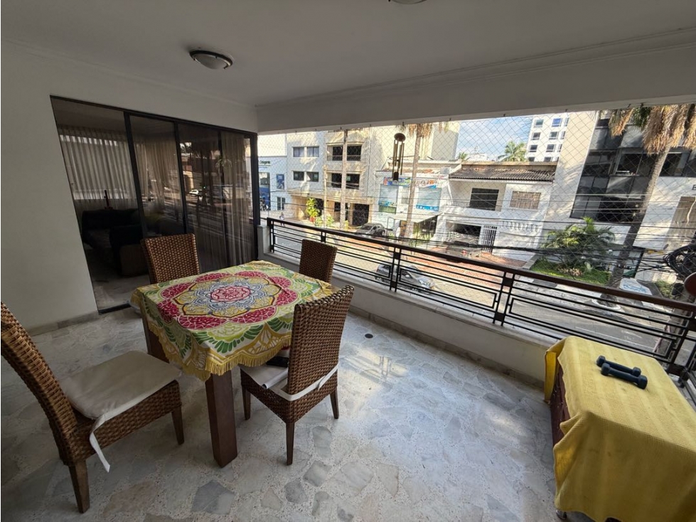 VENTA DE APARTAMENTO EN EDFICIO EN VERSALLES VISTA PANORAMICA AC — foto 3