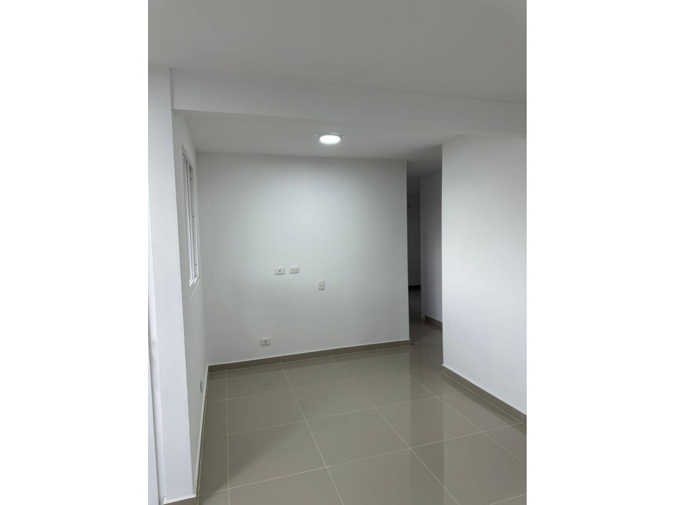 VENTA DE APARTAMENTO 3 PISO EN PANGOLA CON PARQUEADERO PROPIO AC — foto 2