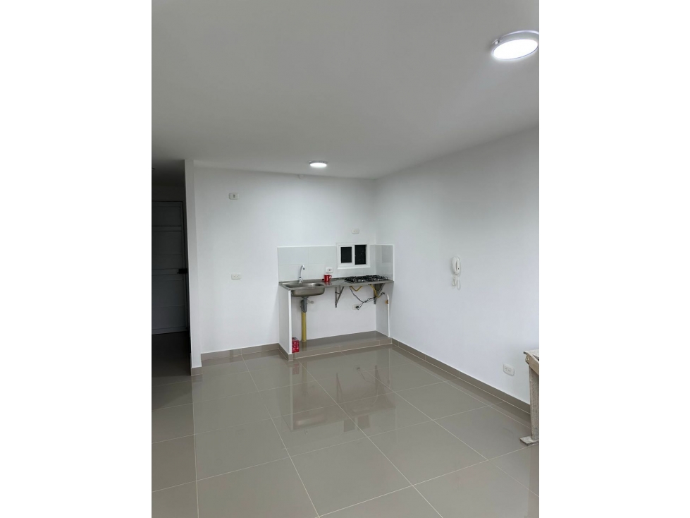VENTA DE APARTAMENTO 3 PISO EN PANGOLA CON PARQUEADERO PROPIO AC — foto 3