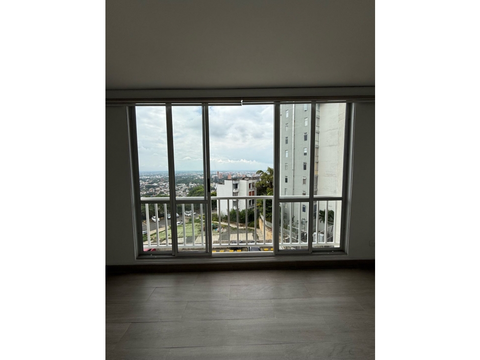VENTA DE APARTAMENTO EN MELENDEZ CON ASCENSOR AC — foto 3