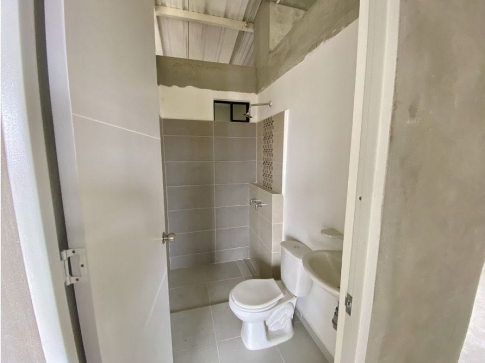 VENTA DE APARTAMENTO EN OBRAS GRIS ENPARQUE NATURA AC — foto 4