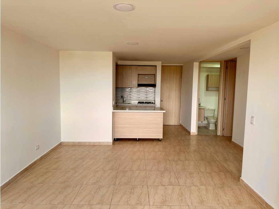 SE VENDE APARTAMENTO EN MARINILLA A 5 MINUTOS DEL PARQUE PRINCIPAL