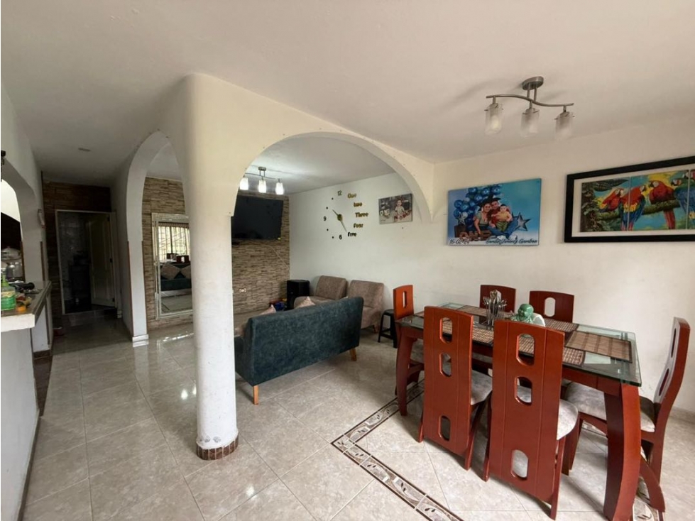VENTA DE CASA EXTERNA 3 PISOS PEATONAL EN COMFENALCO AC — foto 2
