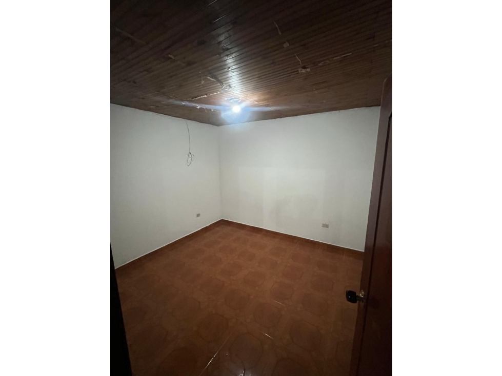 VENTA DE CASA EXTERNA 3PISOS TRIFAMILIAR EN FATIMA AC — foto 5