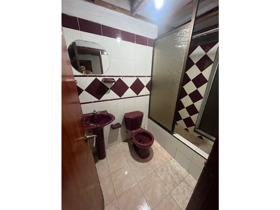 VENTA DE CASA EXTERNA 3PISOS TRIFAMILIAR EN FATIMA AC — foto 6