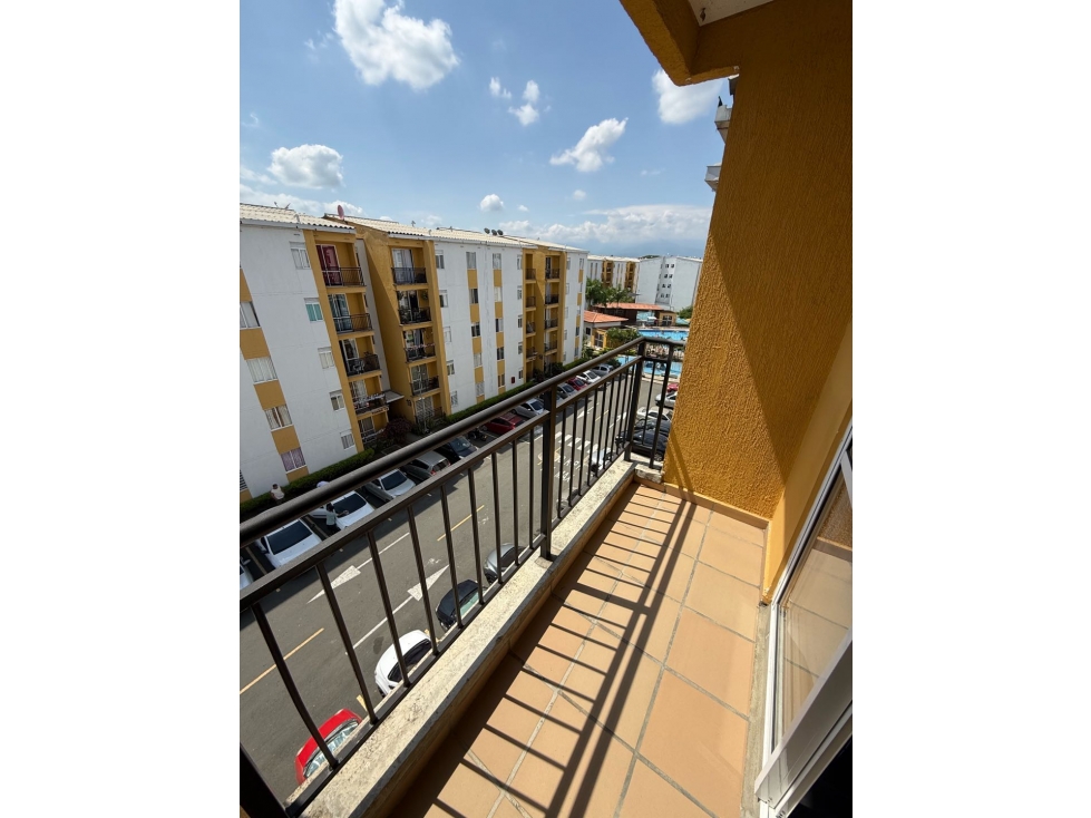 VENTA DE APARTAMENO PISO 5 EN POBLADO CAMPESTRE AC — foto 2