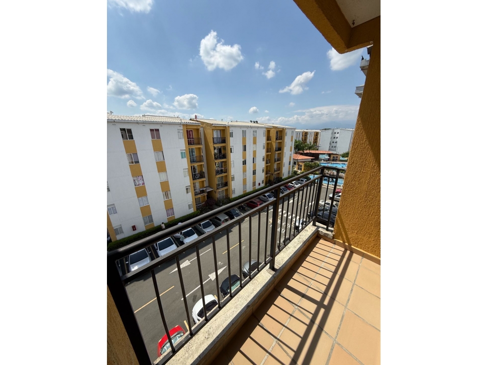 VENTA DE APARTAMENO PISO 5 EN POBLADO CAMPESTRE AC — foto 3