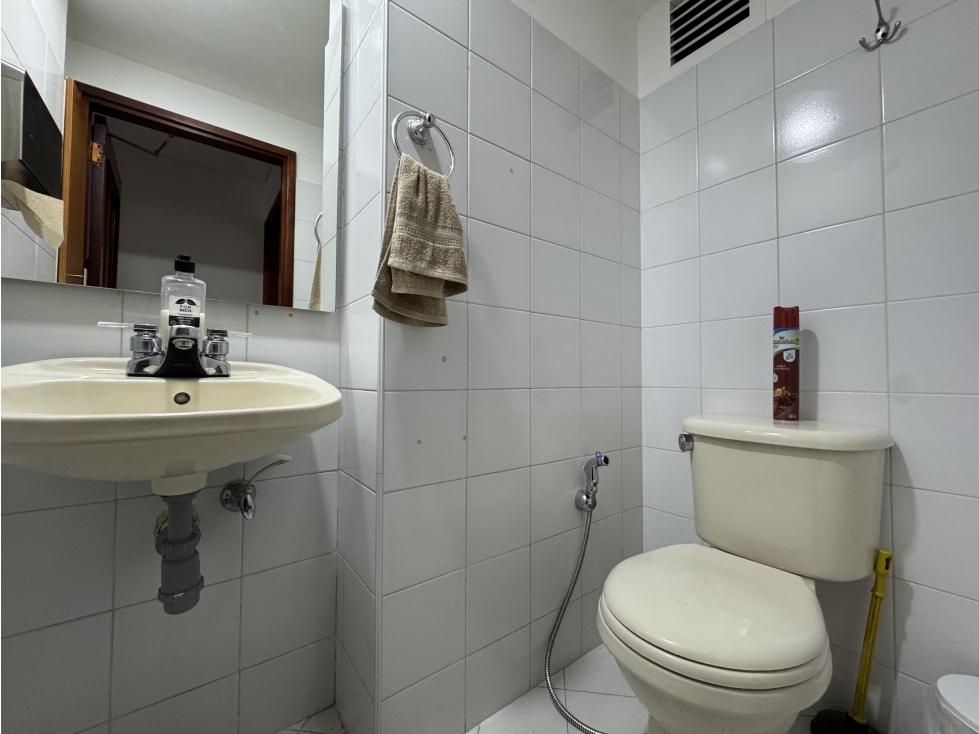 Gran oficina en venta en la Aguacatala, El Poblado — foto 5
