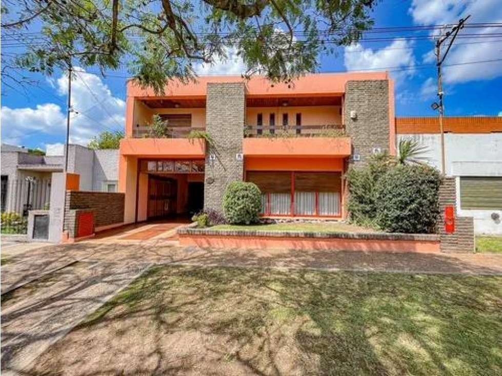Casa Chalet En Venta En José Maria Jáuregui, Luján, G.b.a. Zona Oeste