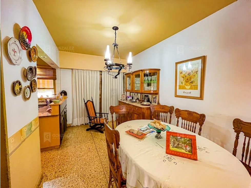 Casa Chalet En Venta En José Maria Jáuregui, Luján, G.b.a. Zona Oeste — foto 2