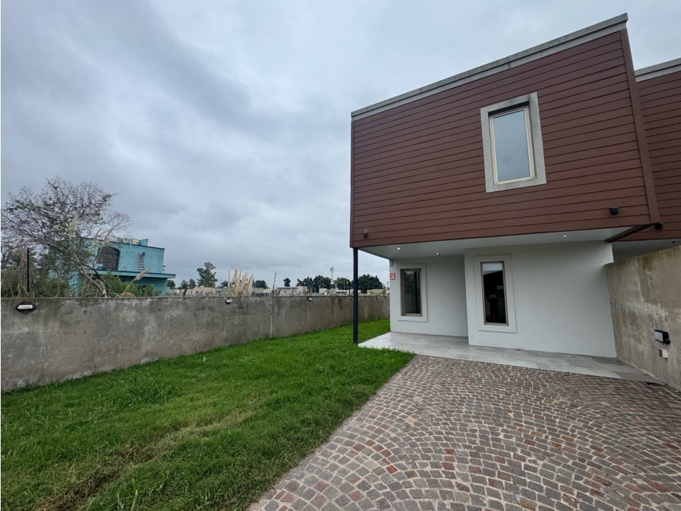 Dúplex PREMIUM en ALQUILER en el Bº La Martina I, Luján BA - 1