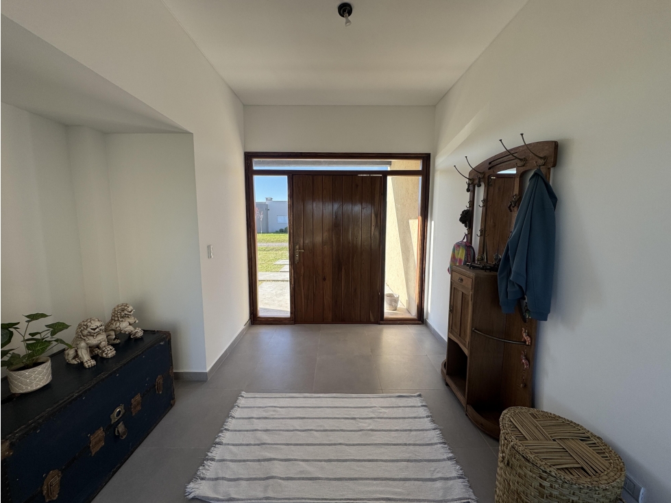 Alquiler Casa Moderna en Barrio San Roque Comarcas de Luján - 3