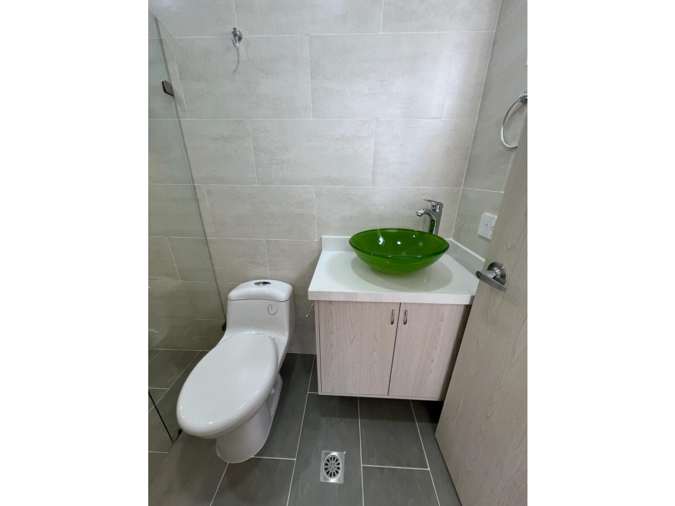 LAURELES APTO MODERNO CERCA A LA UPB -UNICENTRO -LA 70 PARA AIRBNB — foto 2