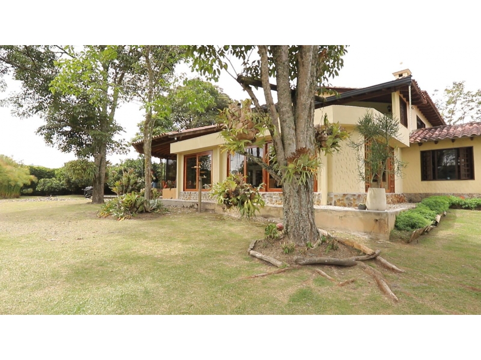 LLANO GRANDE CASA FINCA INDEPENDIENTE CON LA MEJOR UBICACION Y PRECIO — foto 2