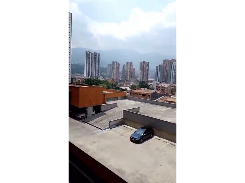 SABANETA EXCELENTE APTO CERCA AL EXITO Y A TODO EN UNIDAD COMPLETA — foto 2