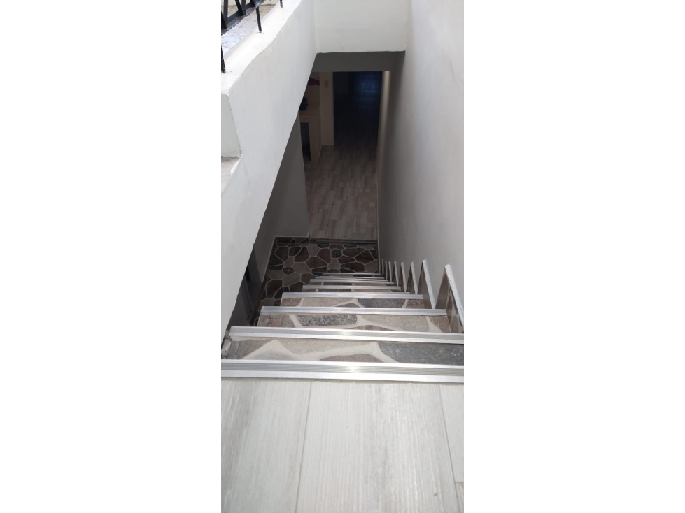 JARDIN EXCELENTE CASA REMODELADA Y AMOBLADA PARA DESARROLLAR TURISMO — foto 3