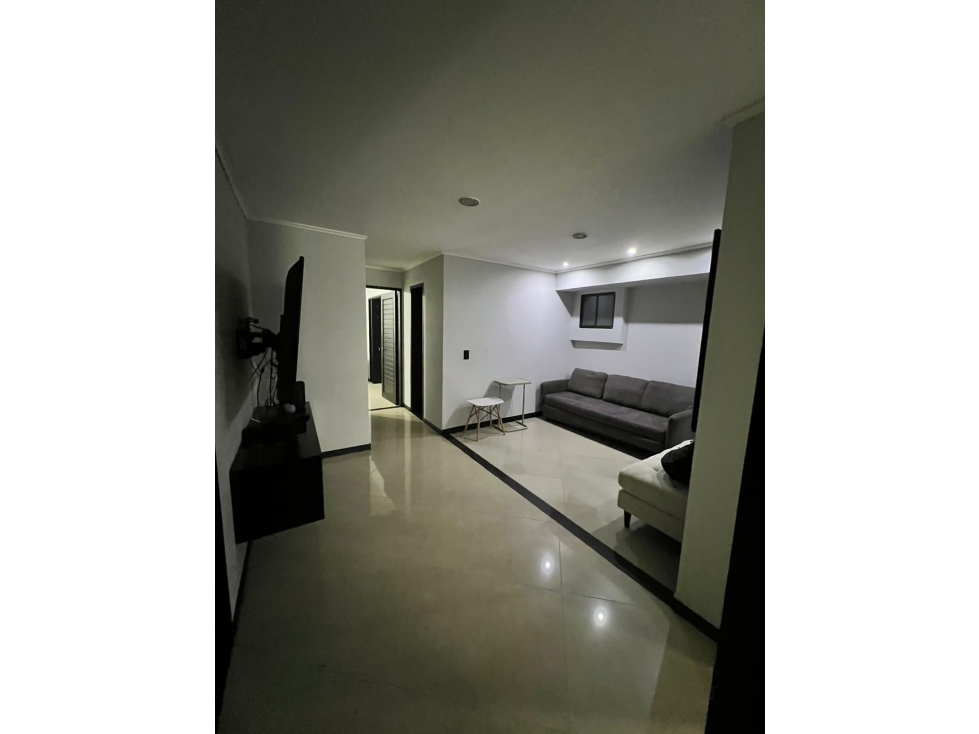 CENTRO DE MEDELLIN APTO MODERNO DE GRAN METRAJE CON EXCELENTE PRECIO — foto 5