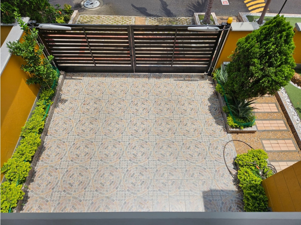 SURAMERICA EXCELENTE CASA UNIFAMILIAR EN URBANIZACION COMPLETA — foto 4