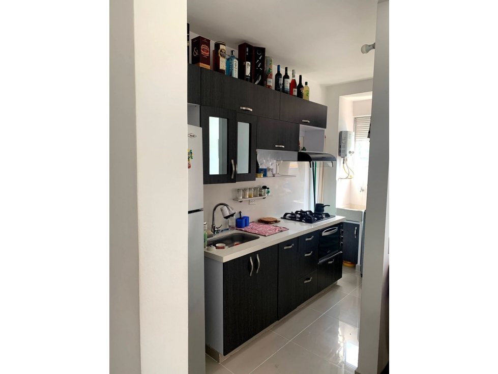 SABANETA EXCELENTE APTO MODERNO A UN LADO DE MAYORCA CON BUEN PRECIO — foto 2
