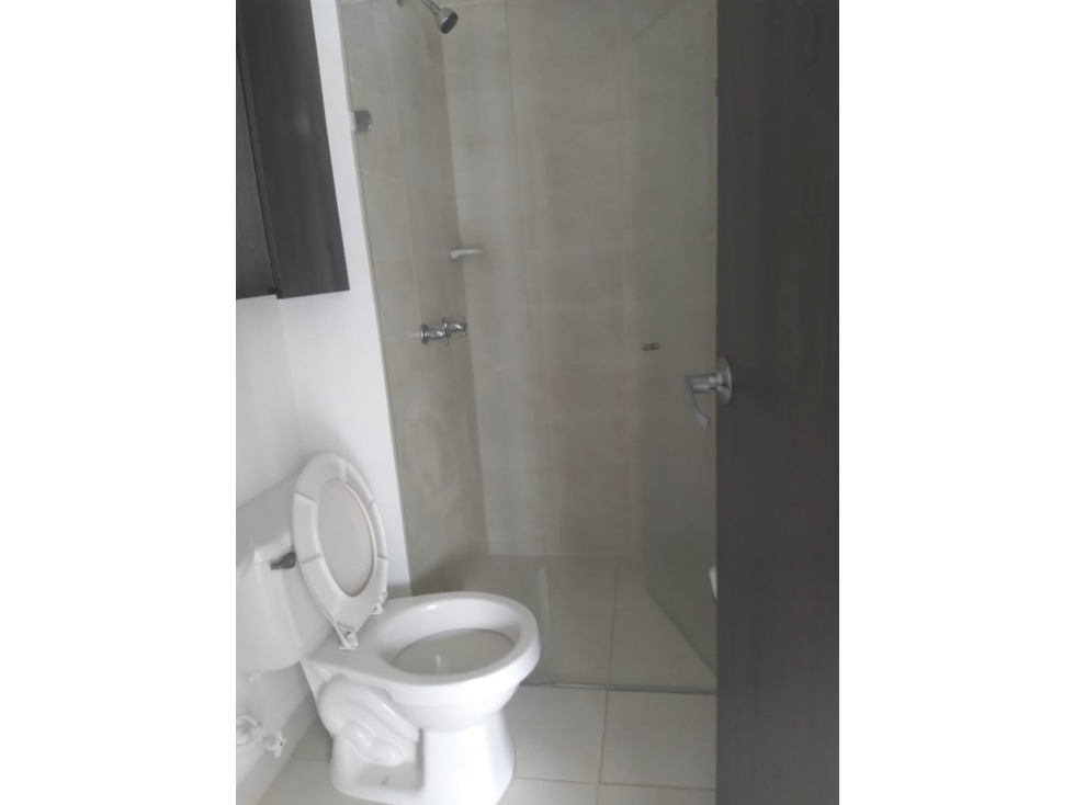 RIONEGRO APTO EN UNIDAD SUPER COMPLETA URBANIZACION MANZANILLOS — foto 4