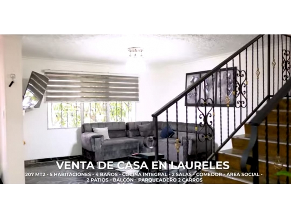 LAURELES EXCELENTE CASA DE 3 NIVELES CON USO DE SUELO ALTA MIXTURA — foto 2